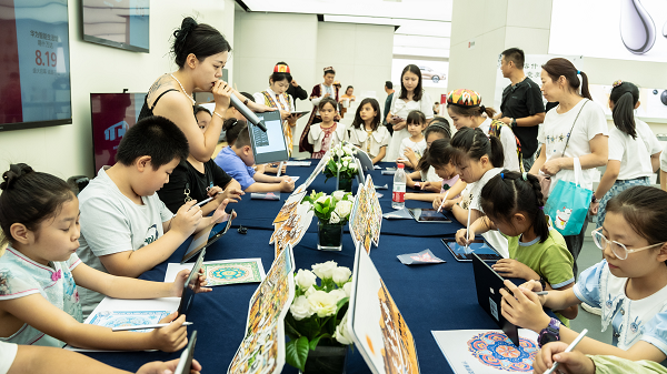 华为智能生活馆·喀什万达8月19日盛大开业！